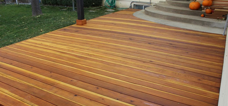 Smooth Redwood Decking in Commerce, CA