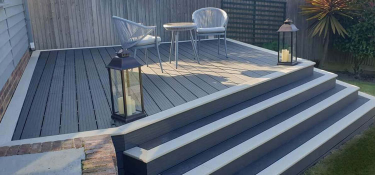 TREX Decking in Commerce, CA